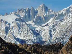 Alabama Hills Gurun Ajaib di California yang Memikat Jiwa Petualang