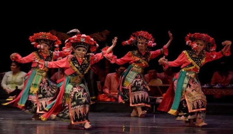 Tarian Cokek Betawi, Warisan Budaya yang Penuh Pesona
