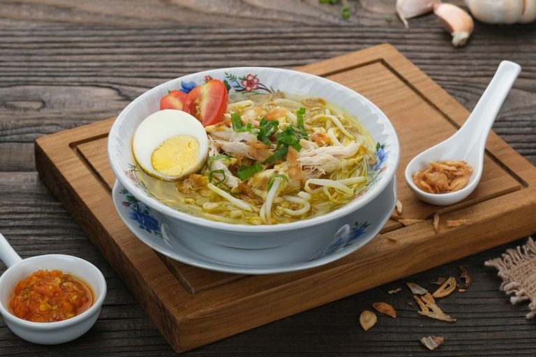 Soto, Hidangan Tradisional yang Menggugah Selera