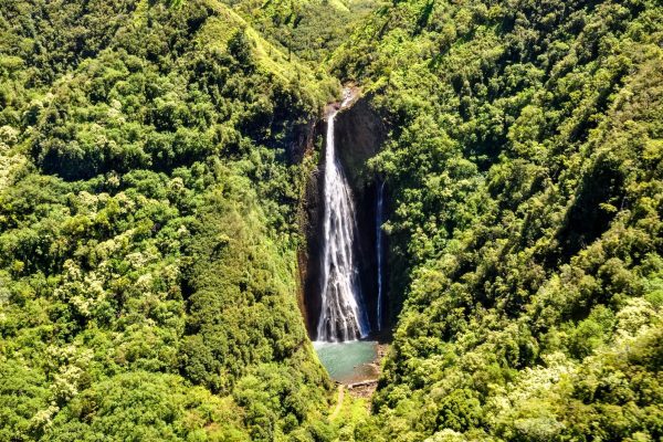 Manawaiopuna Falls, Keindahan Tersembunyi Kauai yang Menginspirasi Jurassic Park