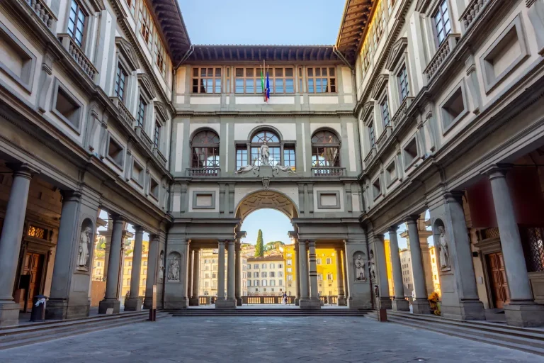 Uffizi Gallery, Permata Renaissance di Jantung Firenze yang Hidup Kembali di 2025
